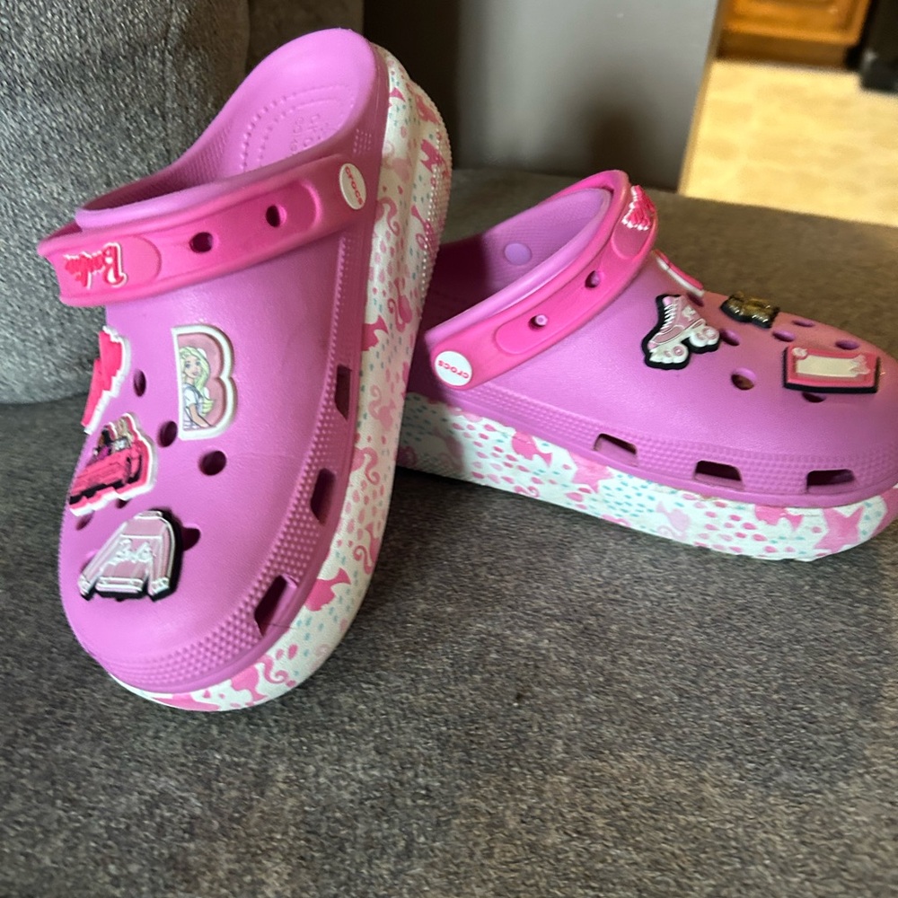 CROCS Kids Pink Water Shoes with Charms